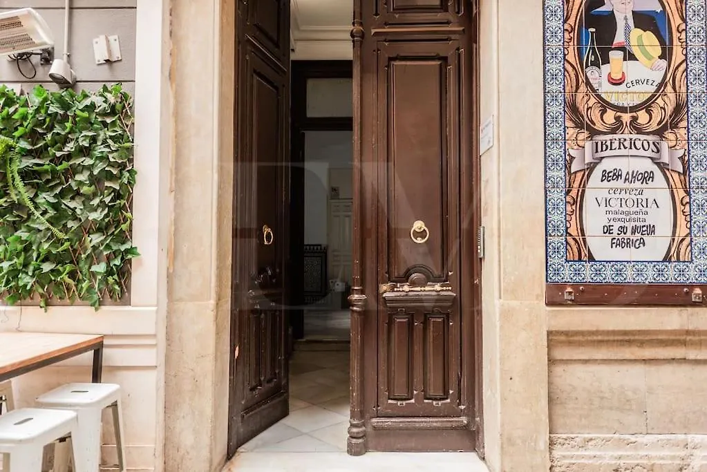 Apartment With Cathedral View & Terrace By Rems Málaga